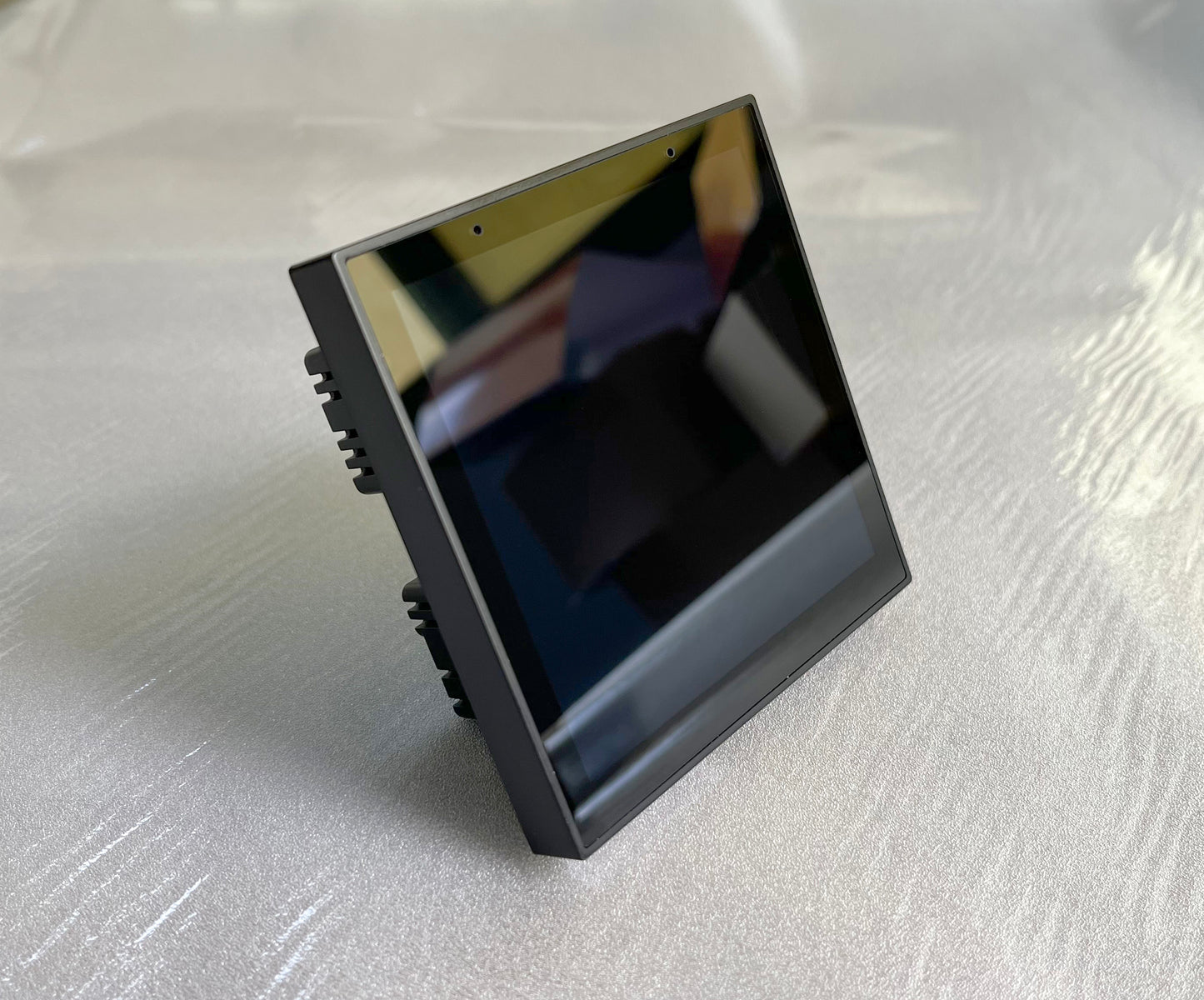 4-inch HD LCD Multi Touch Screen Switch